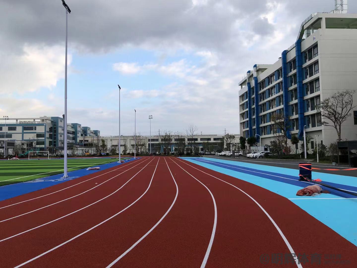 乌兰察布透气型塑胶跑道的价格是多少